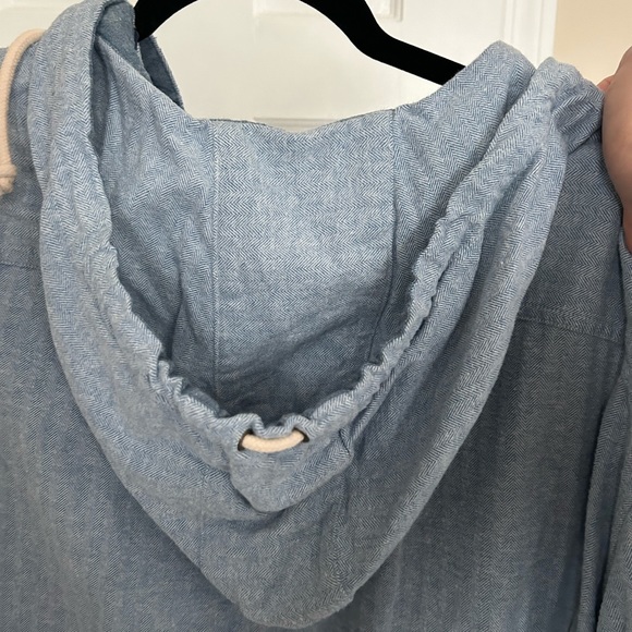 Men’s Chaps Long Sleeve horsies pull over - Picture 3 of 3